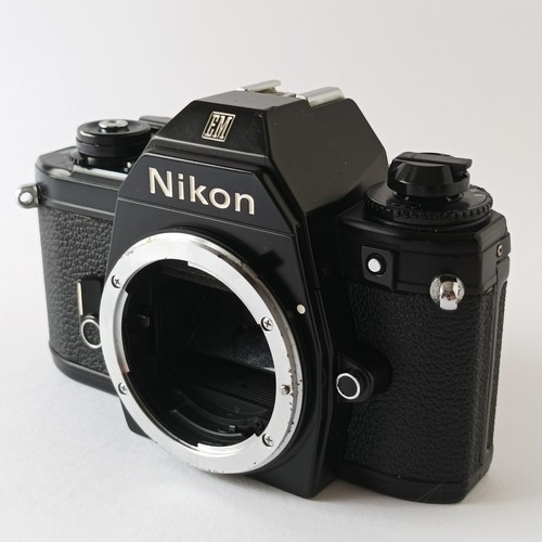 Nikon black only body - only,