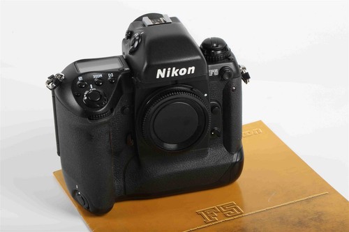 Nikon scocca corpo reflex - f5,