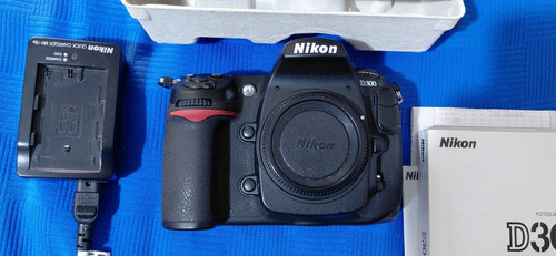 Nikon d300 3mp dslr camera - dslr,