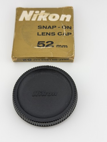 Nikon body cap logo - f,