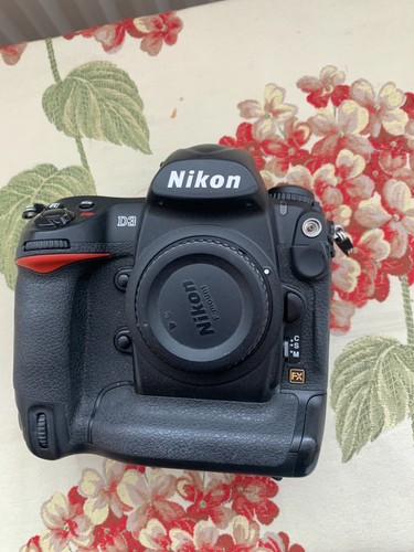 Nikon solo corpo numero - solo,